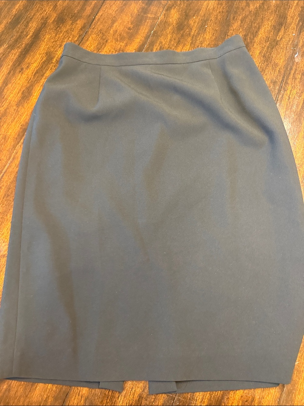Jones New York Classic Black Pencil Skirt